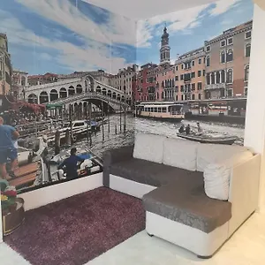 https://zsuzsa-lak.hotelinveneto.com